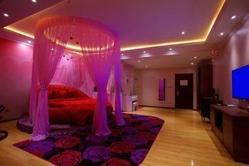 Yuxi Hongyuan Star Hotel Экстерьер фото