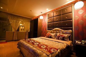 Yuxi Hongyuan Star Hotel Экстерьер фото