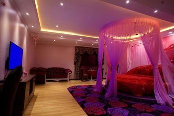 Yuxi Hongyuan Star Hotel Экстерьер фото